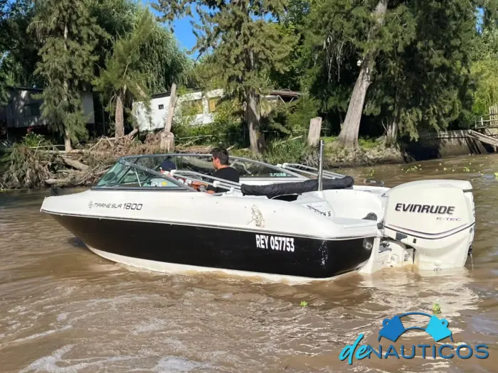 Lancha Open Quicksilver 1800