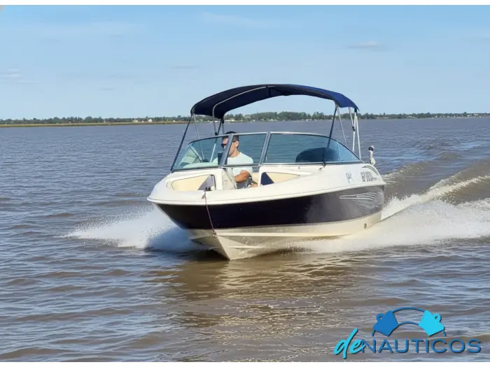 Lancha Open Regnicoli Century con Mercury 115 Hp 4 Tiempos