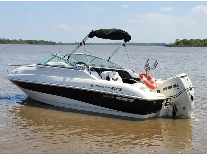 Lancha Quicksilver 2002 Cuddy con Evinrude Etec 150 Hp