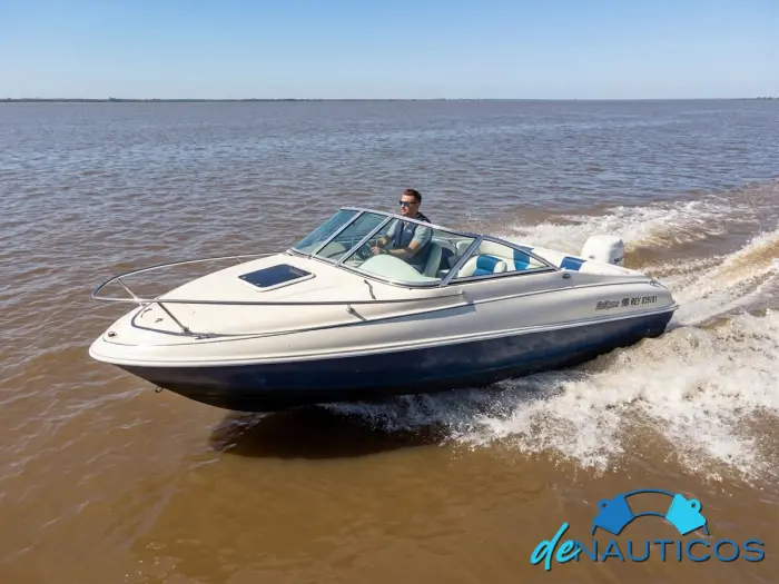 Lancha Arco iris Eclipse 18 Cuddy  con Johnson 115hp 4 tiempos injección