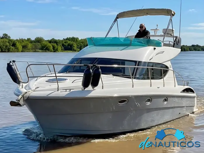Crucero Aqualum 35 con 2 motores Cummins Turbo Diesel 250 Hp & Línea de eje