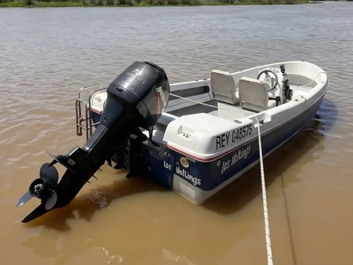 Tracker Pescador 620 Proasol con Mercury 75 hp 2 tiempos
